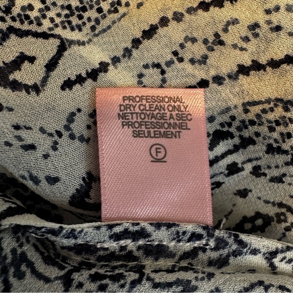 Calypso St. Barth 100% Silk Lightweight Navy Blue Cover-up Tassel Closure Size S - Picture 9 of 11